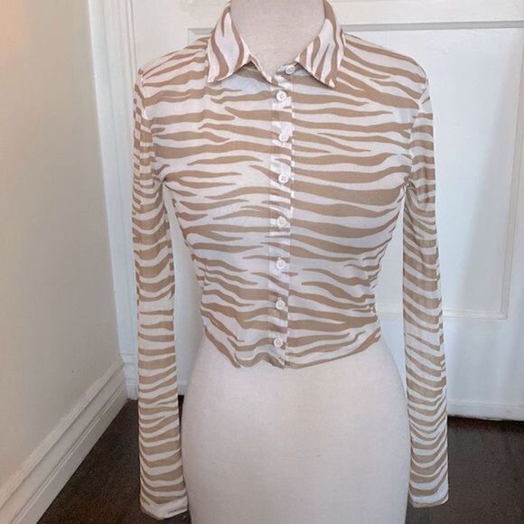 Sheer‎ Mesh Tiger Print Long Sleeve Button Down - Picture 1 of 3